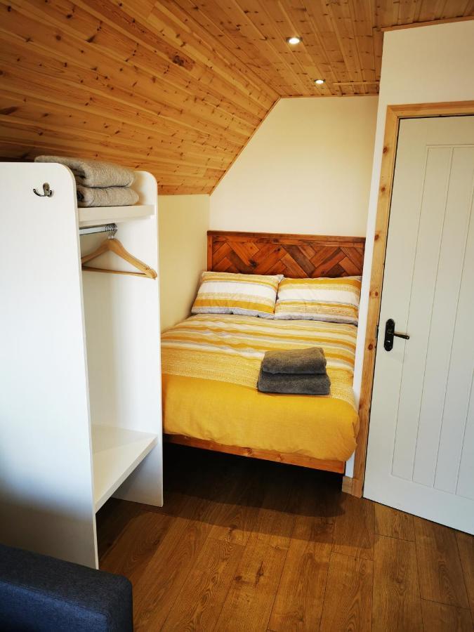 Готель Gowanview Glamping Банфф Екстер'єр фото